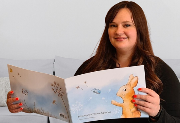 STAFF AT DERBY’S LONGEST ESTABLISHED FAMILY-OWNED FUNERAL DIRECTORS WRITES SUPPORT BOOK FOR CHILDREN