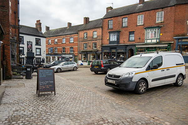 DRIVERS REMINDED NOT TO PARK ON MARKET PLACE AS EVENTS BEGIN