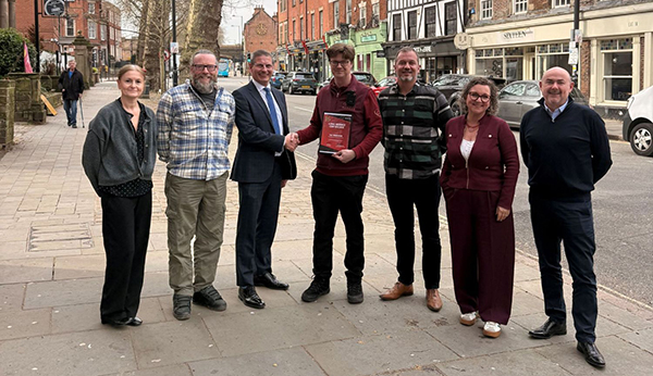 BID Ranger receives award for 16 years of service – and reveals: “I’ve walked 40,000 miles around Derby”