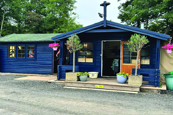 The Hut at Birch House Lakes