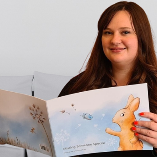 STAFF AT DERBY’S LONGEST ESTABLISHED FAMILY-OWNED FUNERAL DIRECTORS WRITES SUPPORT BOOK FOR CHILDREN