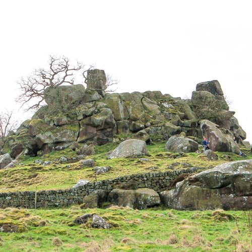 Walk Derbyshire – Through Elton’s  Gritstone Countryside