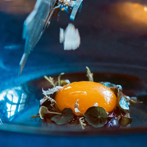 Dining In Derbyshire - The Bulls Head, Holymoorside - egg on blue plat