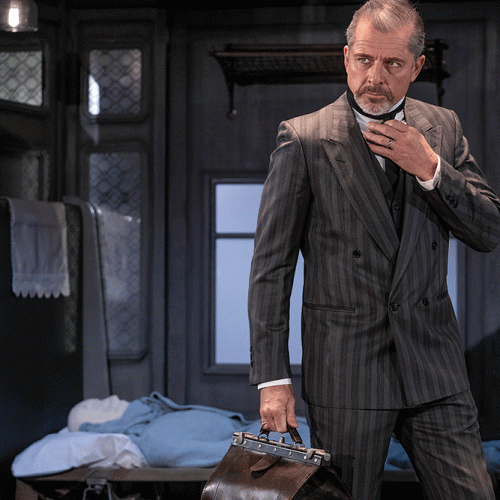 Celebrity Interview – Maxwell Caulfield